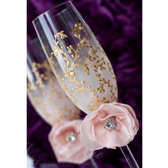 DIAMORE Handmade Blush Floral/Lace Gold Wedding Champagne Flutes (Set of 2) - Picture 2 of 7